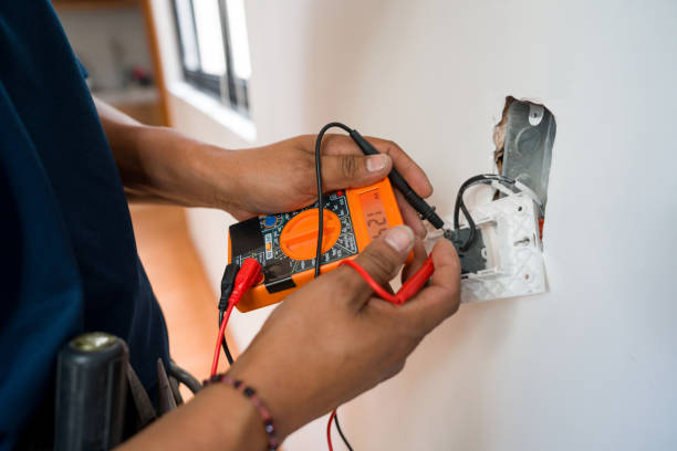 Best Local Electrician Companies  in Eastpointe, MI